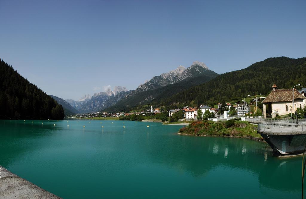 Residence Al Lago 아우론조디까도레 외부 사진